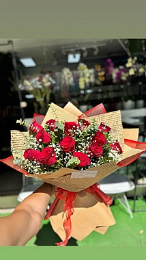 13 k�rm�z� g�l buketi