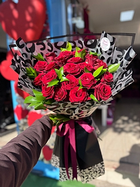 20 k�rm�z� g�l buketi