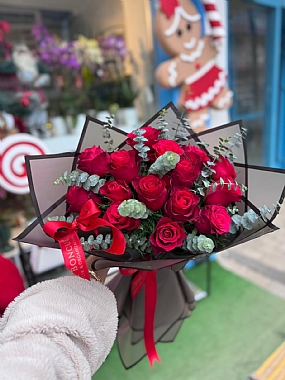 15 k�rm�z� ithal g�l buketi